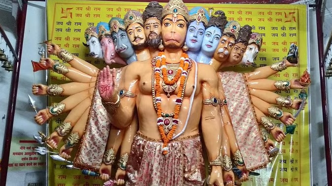 हनुमान जन्मोत्सव पर हनुमान मंदिरों में लगा भक्तों का तांता, बजरंगबली के जयकारों से गूंज उठी राजधानी