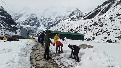 केदारनाथ में पुनर्निर्माण को लेकर स्थानीय लोगों में आक्रोश, 10 मई से अनिश्चितकालीन बंद की चेतावनी