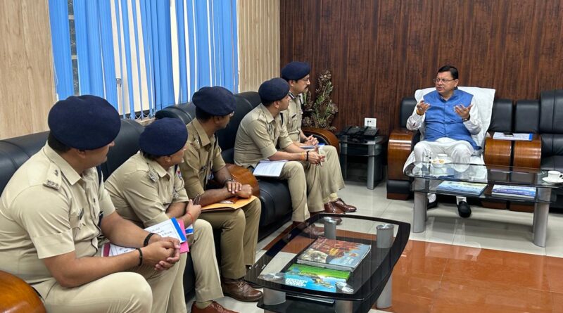 मुख्यमंत्री धामी ने ऊधम सिंह नगर की कानून व्यवस्था की करी समीक्षा, पुलिस अधिकारियों एवं जिलाधिकारी को दिए दिशा-निर्देश 