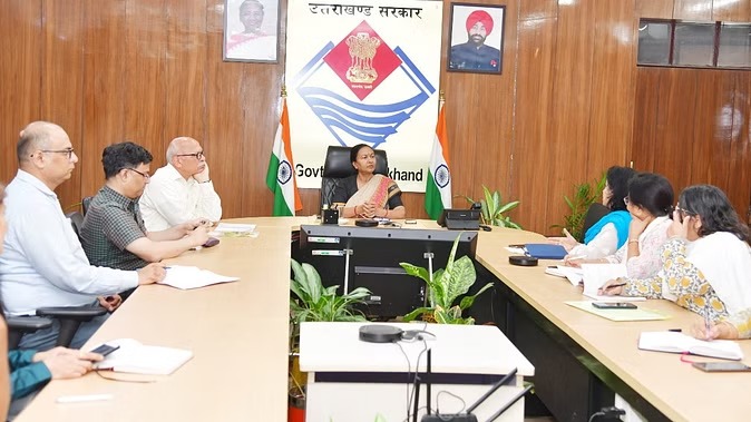मुख्य सचिव राधा रतूड़ी ने दिए निर्देश बिना पंजीकरण चारधाम यात्रा पर आने वाले तीर्थयात्री लौटाए जाएंगे
