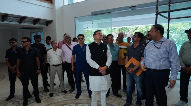 मुख्यमंत्री धामी ने ‘उत्तराखण्ड निवास’ का किया निरीक्षण,निवास में दिखेगी पहाड़ी शैली की झलक,माह जुलाई तक उत्तराखण्ड निवास तैयार करने के दिए निर्देश