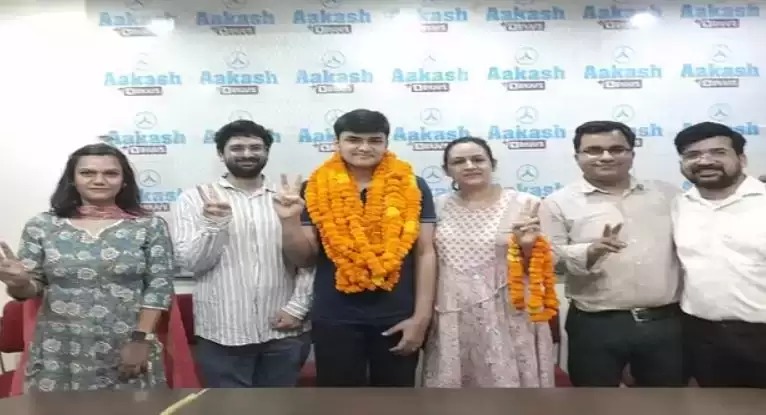 हल्द्वानी के अक्षत पंगरिया ने नीट में किया ऑल इंडिया टॉप, हासिल किए 99.99 प्रतिशत अंक