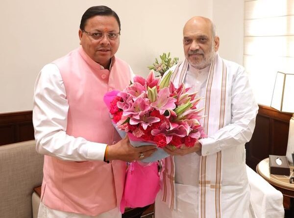 मुख्यमंत्री धामी ने नई दिल्ली में केन्द्रीय गृह मंत्री अमित शाह से की भेंट, गृह मंत्री से विभिन्न विषयों पर की चर्चा 