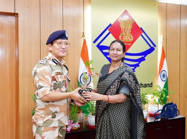 मुख्य सचिव राधा रतूड़ी से आईटीबीपी के महानिरीक्षक संजय गुंज्याल ने की मुलाकात,सीमांत गांवों के निवासियों को चिकित्सा सुविधा देगा आईटीबीपी, प्रस्ताव पर बनी सहमति