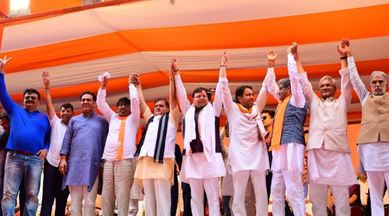 मुख्यमंत्री धामी ने भाजपा प्रत्याशी करतार सिंह भडाना के पक्ष में आयोजित जनसभा को किया संबोधित, भाजपा प्रत्याशी का संकल्प मंगलौर विधानसभा में सुशासन और विकास को लाना है 