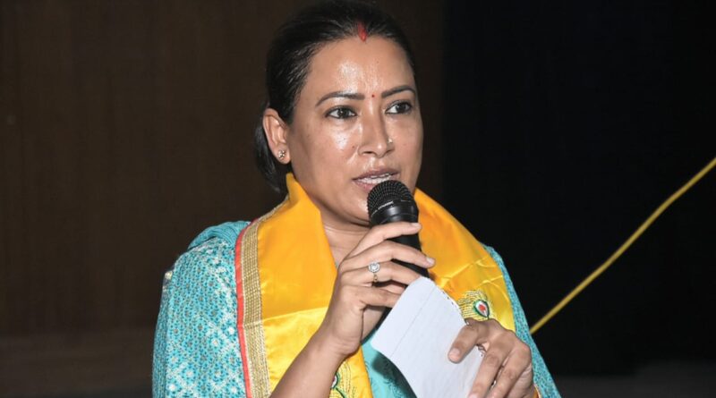 कैबिनेट मंत्री रेखा आर्या ने जीएमएस मंडल में कार्यकर्ताओं संग सुना पीएम नरेंद्र मोदी के मन की बात कार्यक्रम के 111 वें संस्करण 