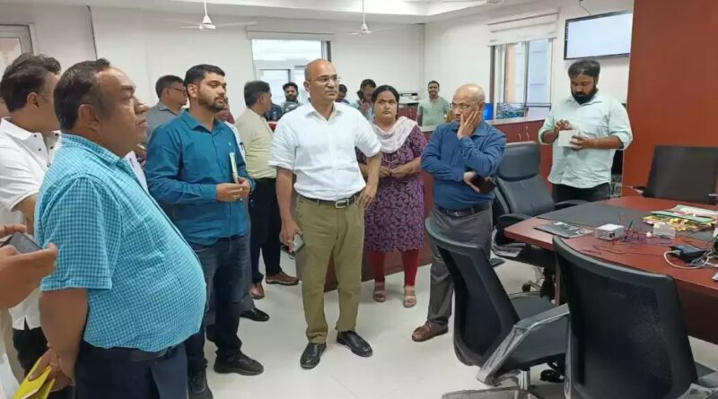 उत्तराखंड में बांध परियोजनाओं में शैडो कंट्रोल लगाने की कवायद शुरू, सचिव आपदा प्रबंधन डॉ. रंजीत कुमार सिन्हा की उपस्थिति में हुई टेस्टिंग