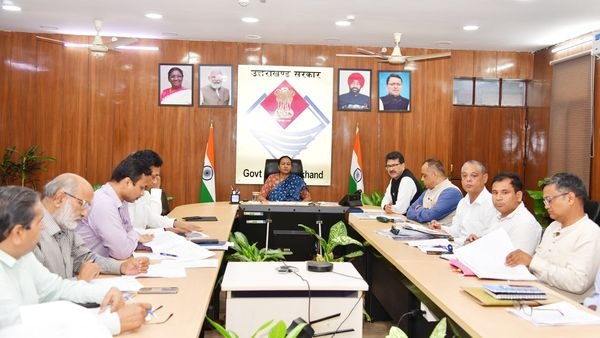मुख्य सचिव राधा रतूड़ी ने व्यय वित्त समिति की ली बैठक,जलाशयों में अत्यधिक सिल्ट जमाव की समस्या के समाधान के लिए दिए निर्देश 