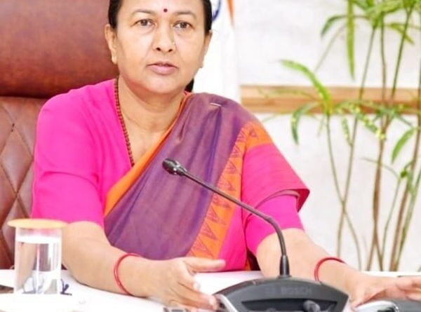 मुख्य सचिव राधा रतूड़ी ने स्वतंत्रता सेनानियों तथा उनके उत्तराधिकारियों के साथ की बैठक,स्वतंत्रता सेनानियों को सम्मानित करने के दिए निर्देश
