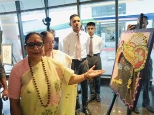 विधानसभा अध्यक्ष ऋतु खण्डूडी भूषण ने हिमालयन कल्चरल सभागार में आईएमए कैडेट ऑफिसरों द्वारा आयोजित आर्ट गैलरी का किया शुभारंभ