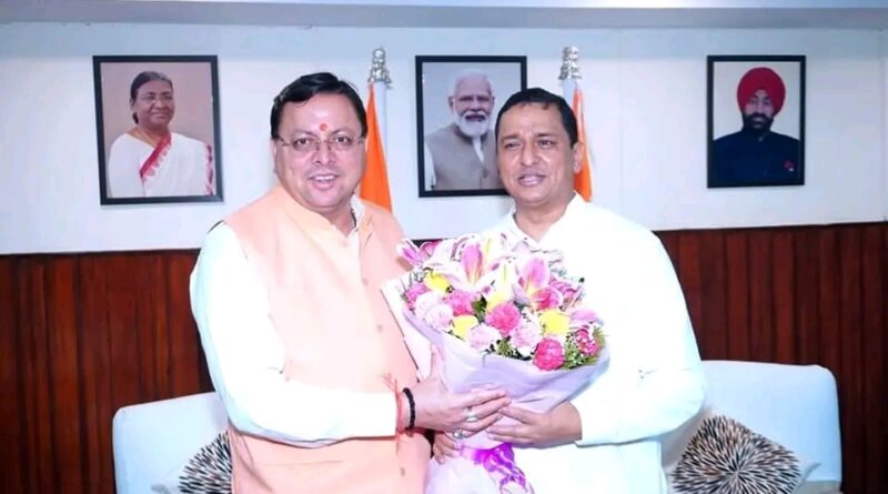 मुख्यमंत्री धामी से गढ़वाल लोकसभा सांसद अनिल बलूनी ने की भेंट, विभिन्न समसामयिक विषयों पर की चर्चा 