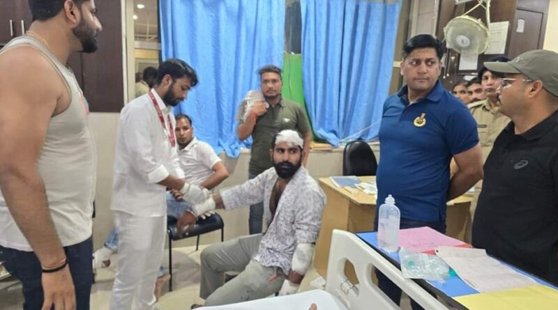 सिडकुल में पुलिस व बदमाशो के बीच मुठभेड़,दो बदमाशों के पैरों में लगी गोली, देर रात की थी कर्मचारियों पर फायरिंग