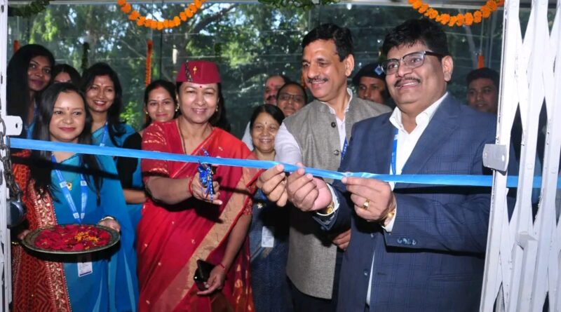 मुख्य सचिव राधा रतूड़ी ने दुर्गा नवमी के पावन अवसर पर उत्तराखण्ड ग्रामीण बैंक के नवीन परिसर का किया विधिवत उद्घाटन