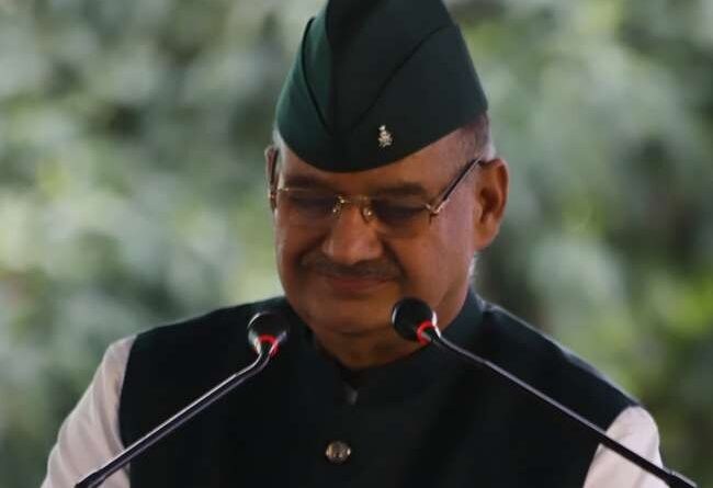 शहीद सैनिकों के परिजन अब रोडवेज बसों में करेंगे मुफ्त यात्रा, सैनिक कल्याण मंत्री गणेश जोशी ने की बैठक, अफसरों को प्रस्ताव तैयार करने के दिए निर्देश 