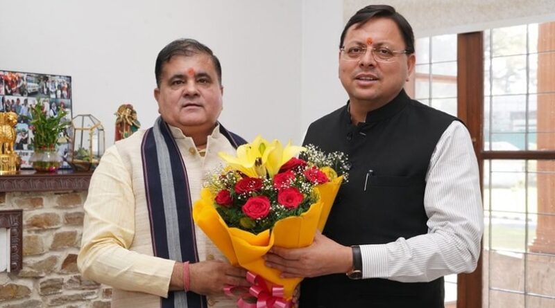 मुख्यमंत्री धामी से भाजपा प्रदेश अध्यक्ष महेंद्र भट्ट ने की भेंट, विजयादशमी की दी बधाई व शुभकामनाएँ