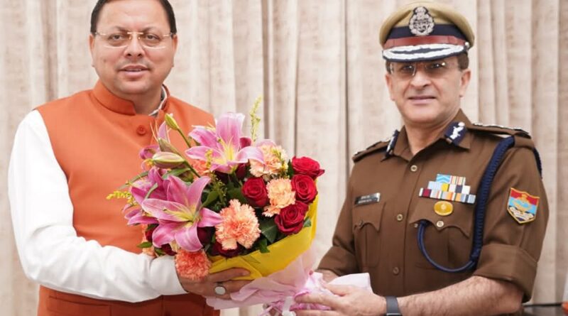 मुख्यमंत्री धामी से नवनियुक्त पुलिस महानिदेशक दीपम सेठ ने की शिष्टाचार भेंट, ड्रग्स फ्री उत्तराखण्ड पर रहेगा जोर