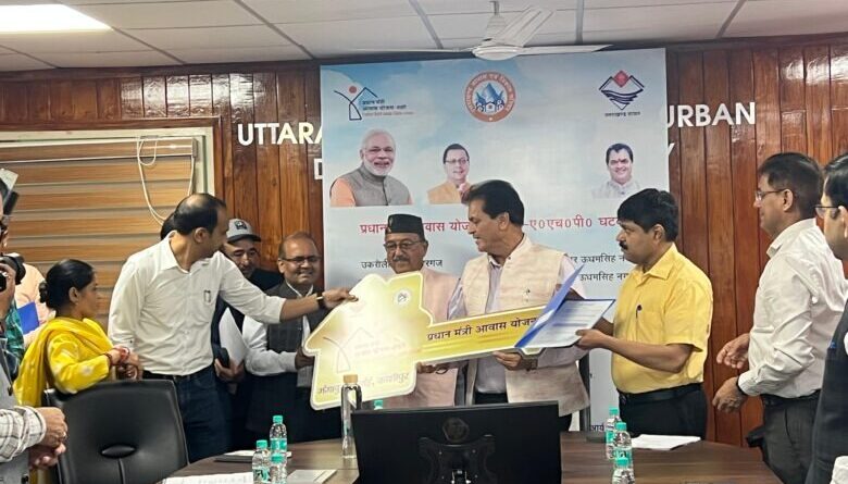 कैबिनेट मंत्री प्रेमचंद अग्रवाल ने ली समीक्षा बैठक, नई टाउनशिप, गढ़वाल व कुमाऊं में भूमि चिह्निकरण के दिए निर्देश