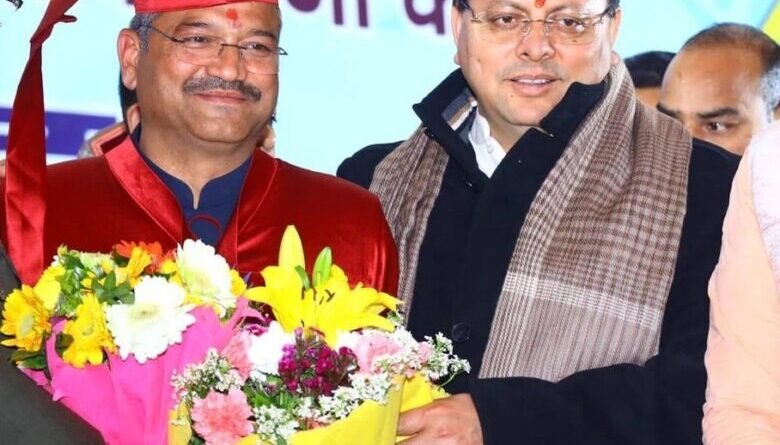 देहरादून के नवनिर्वाचित महापौर सौरभ थपलियाल सहित 100 पार्षदों ने ली शपथ, मुख्यमंत्री धामी रहे मौजूद