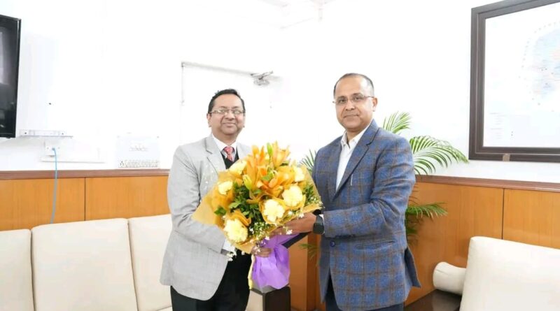 दो दिवसीय उत्तराखंड भ्रमण पर आए जल शक्ति मंत्रालय जितेंद्र श्रीवास्तव,अधिकारियों के साथ की बैठक