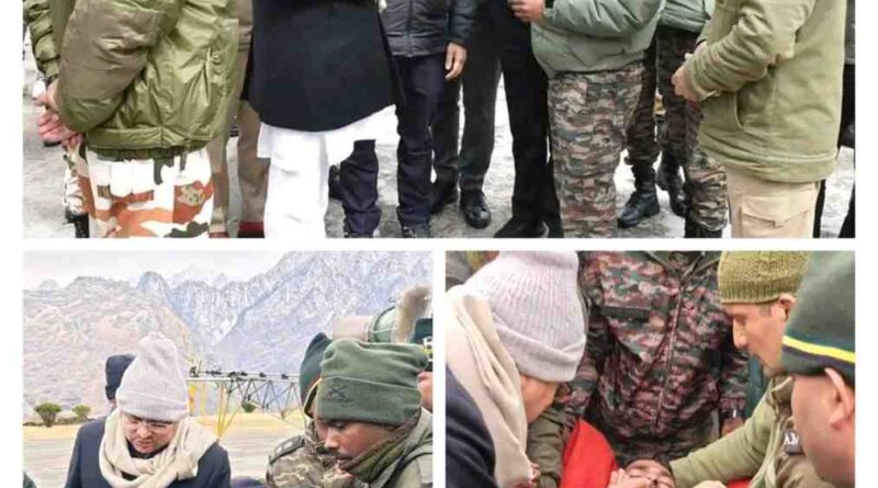 मुख्यमंत्री धामी ने हिमस्खलन प्रभावित क्षेत्र का दौरा कर राहत एवं बचाव कार्यों का लिया जायजा, श्रमिकों का जाना कुशलक्षेम 