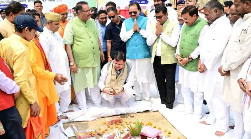 कंजाबाग तिराहे खटीमा में जल्द लहराएगा 213 फीट ऊंचा राष्ट्रीय ध्वज, मुख्यमंत्री धामी ने किया भूमि पूजन 