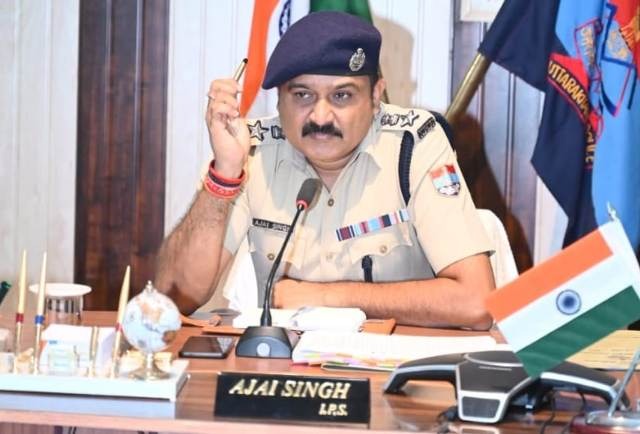 पहलगाम हमले के बाद सतर्क हुई दून पुलिस,  कश्मीरी छात्रों की सुरक्षा को लेकर पुलिस अलर्ट, संवेदनशील इलाकों में बढ़ाई गई चौकसी